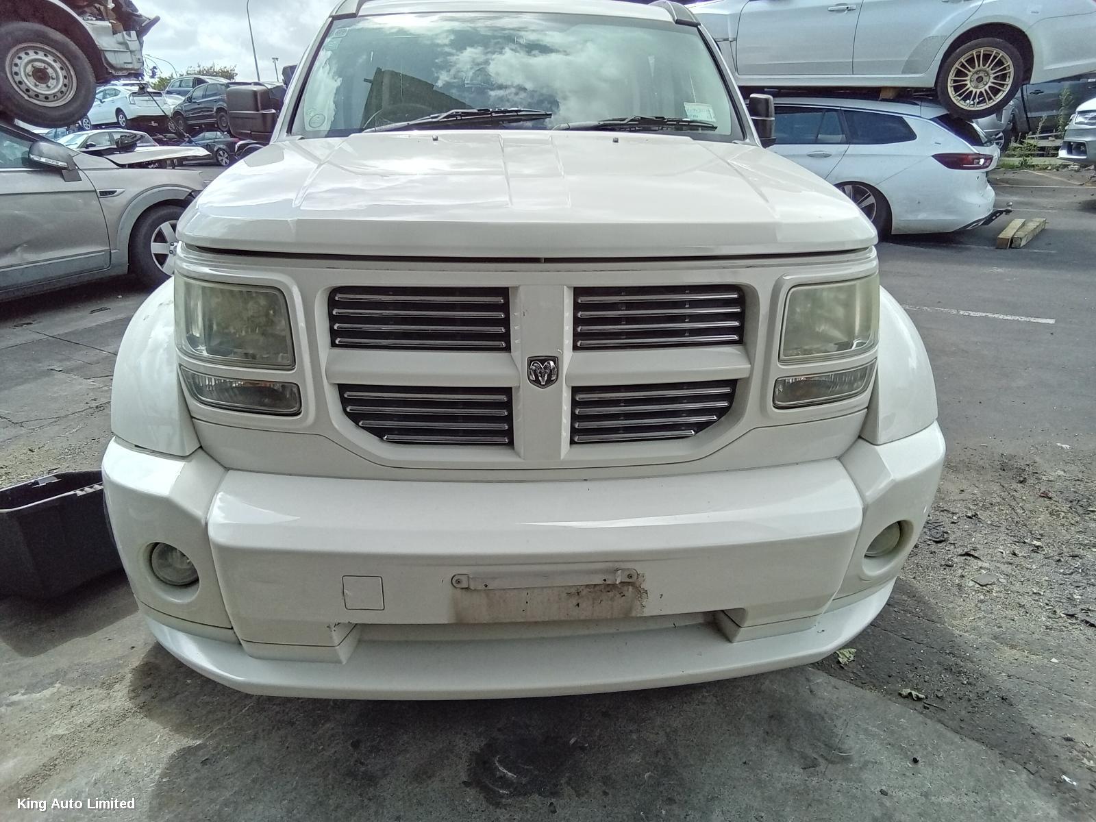 DODGE NITRO 2008 Left Guard thumbnail 1