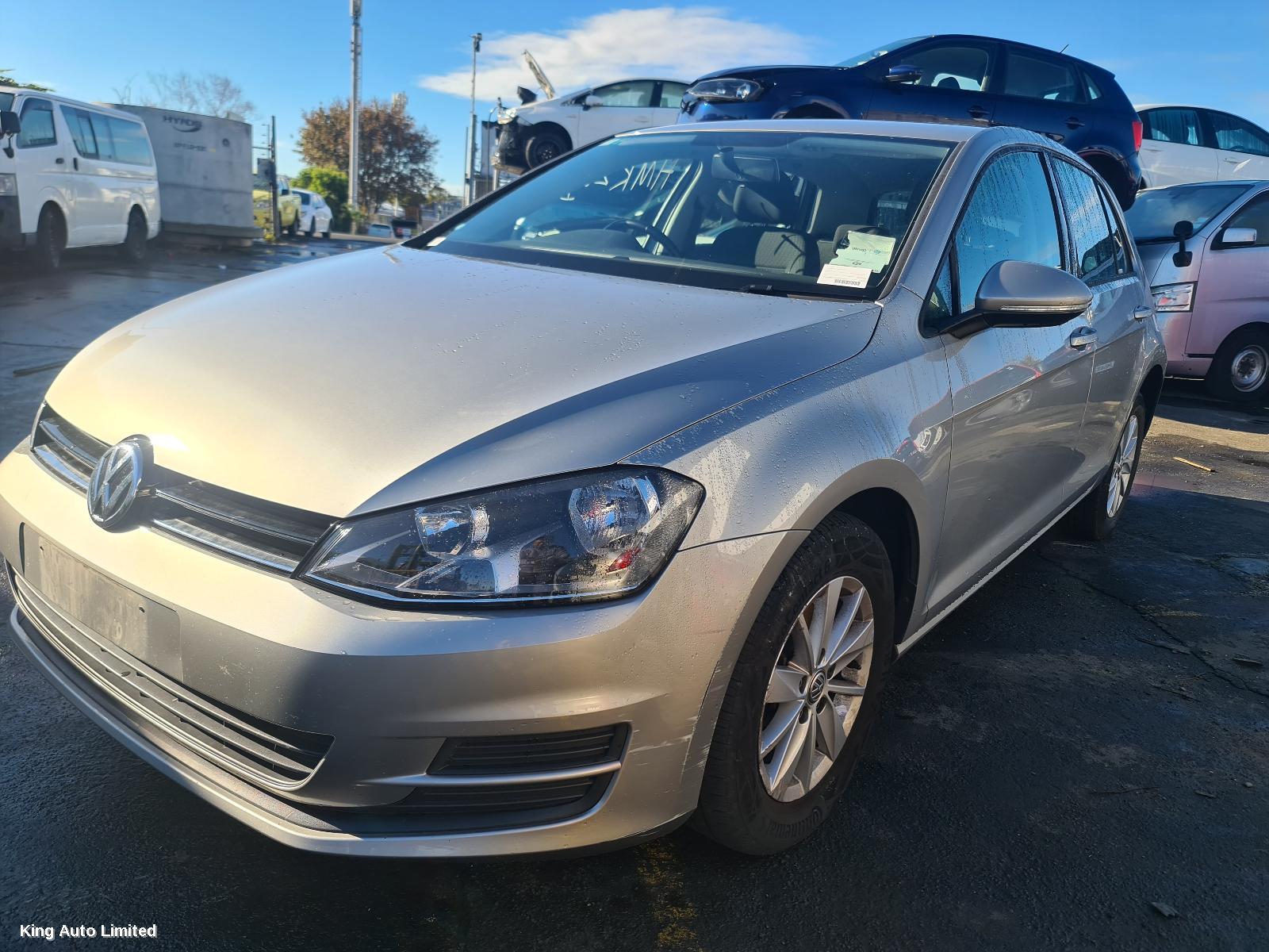Volkswagen GOLF 2014 Alternator thumbnail 2