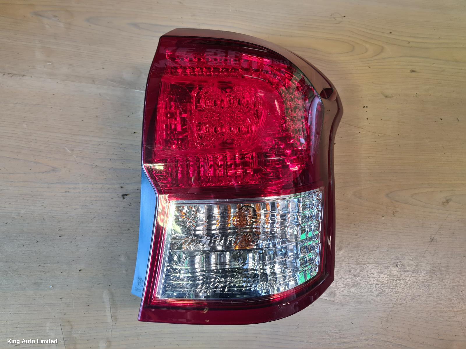 Toyota COROLLA 2014 Right Taillight thumbnail 1