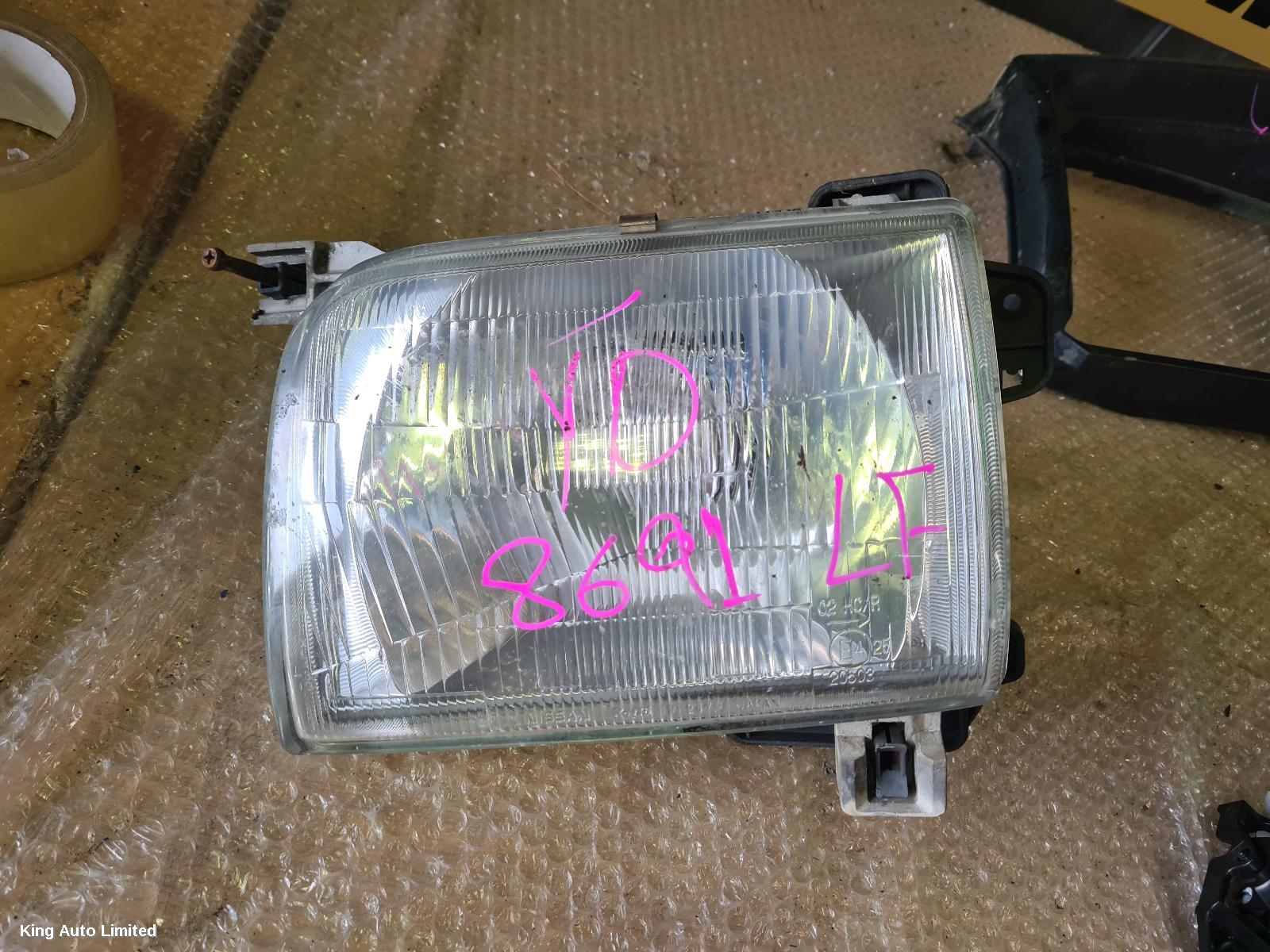 Nissan NAVARA 1999 Left Headlamp thumbnail 3