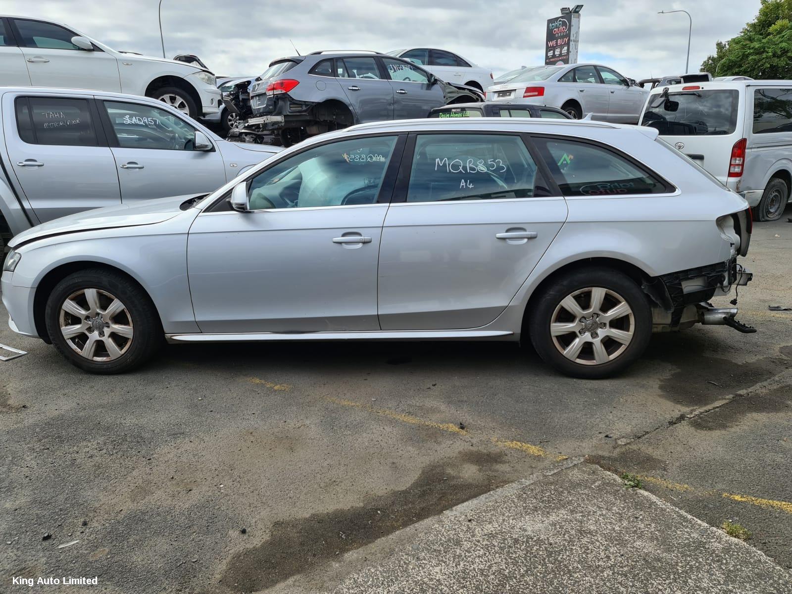 Audi A4 2009 A/C Compressor thumbnail 3