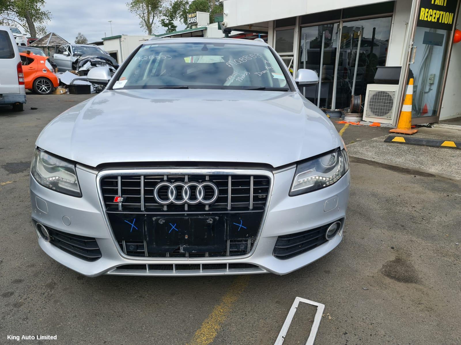 Audi A4 2009 A/C Compressor thumbnail 1