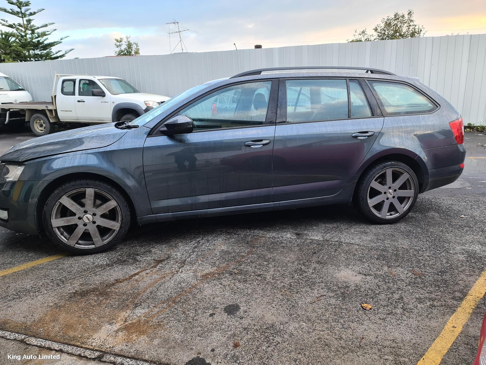 Skoda OCTAVIA 2015 Abs Pump/Modulator thumbnail 3