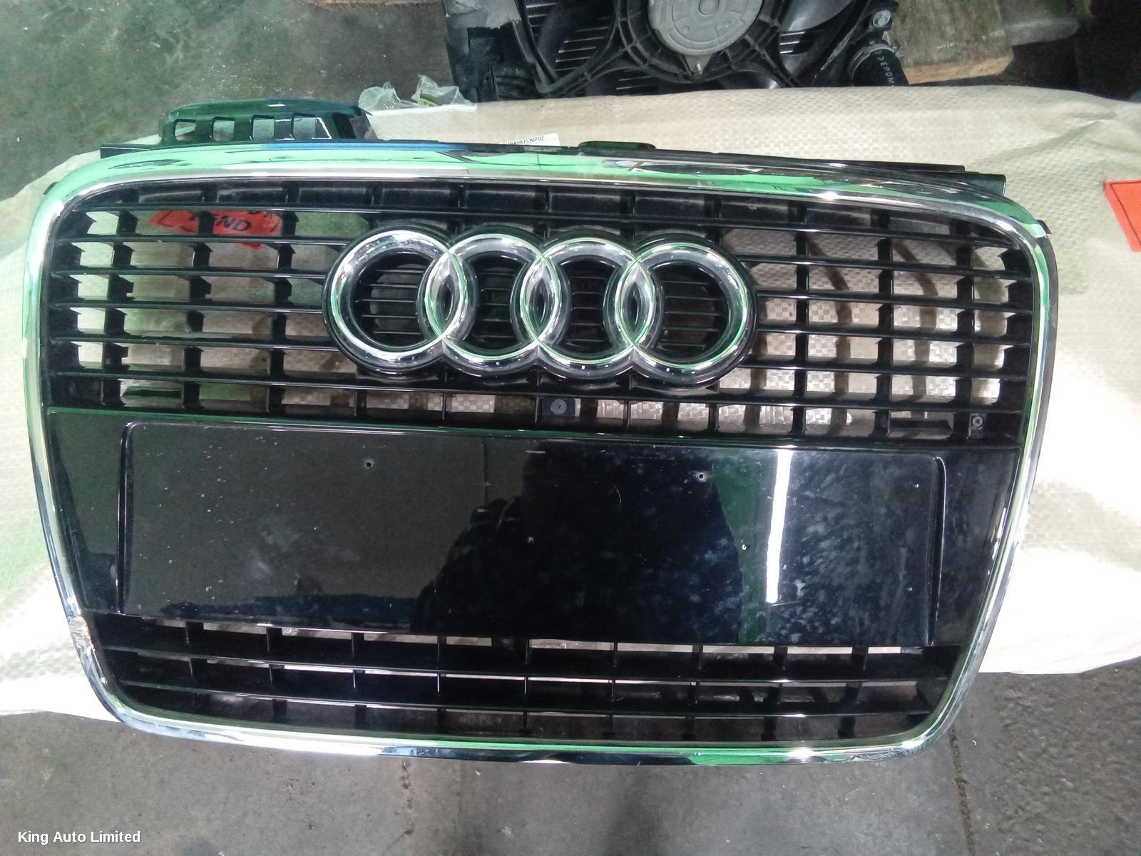 AUDI A4 2005 Grille thumbnail 1