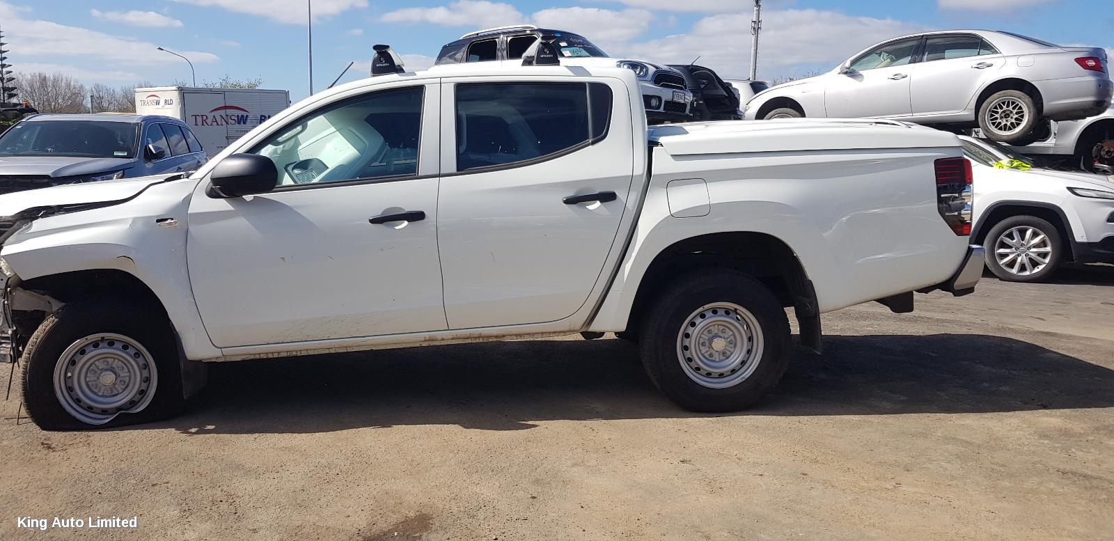 Mitsubishi TRITON 2019 Wiper Motor thumbnail 2