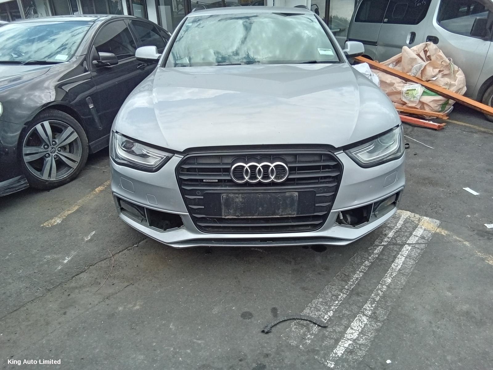 Azraa - AUDI A4 2015 Alternator