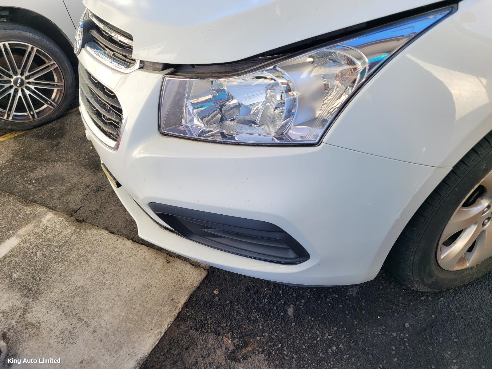 Holden CRUZE 2016 Left Guard Liner thumbnail 3