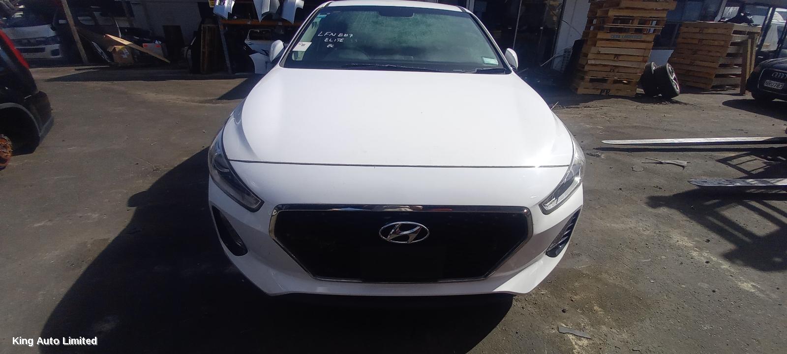 Hyundai I30 2018 Left Indicator/Fog/Side thumbnail 2