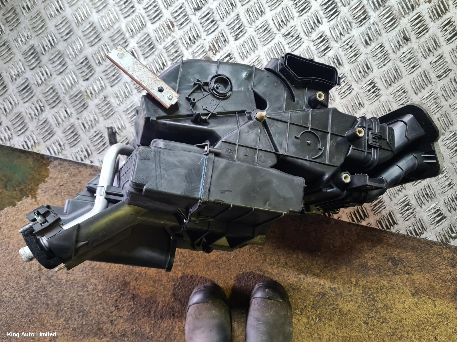 NISSAN URVAN 2017 Heater Core/Box thumbnail 1