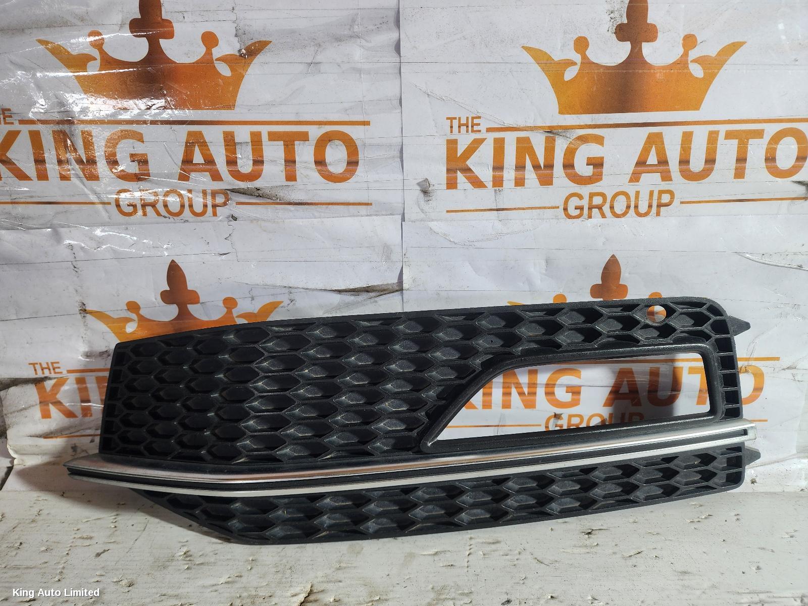 Azraa - AUDI A4 2013 Left Indicator/Fog/Side