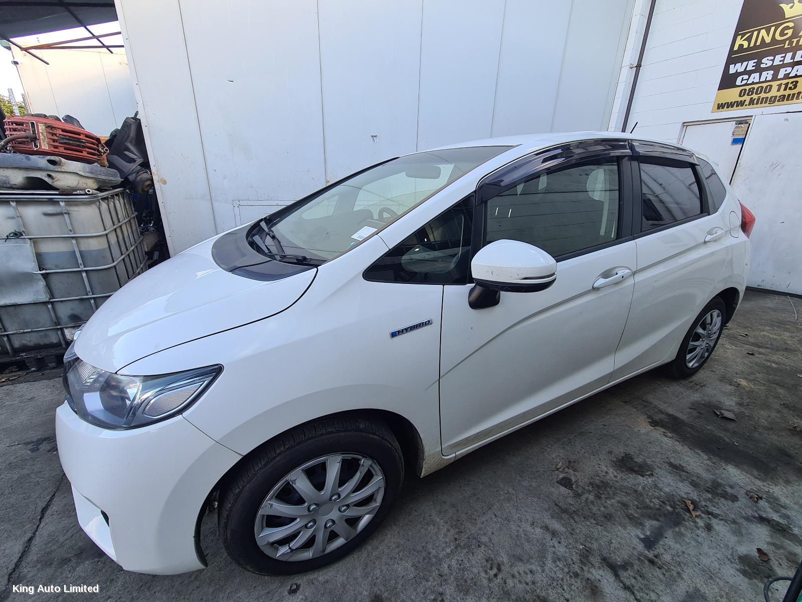 Honda JAZZ 2016 2nd Seat (Rear Seat) thumbnail 3