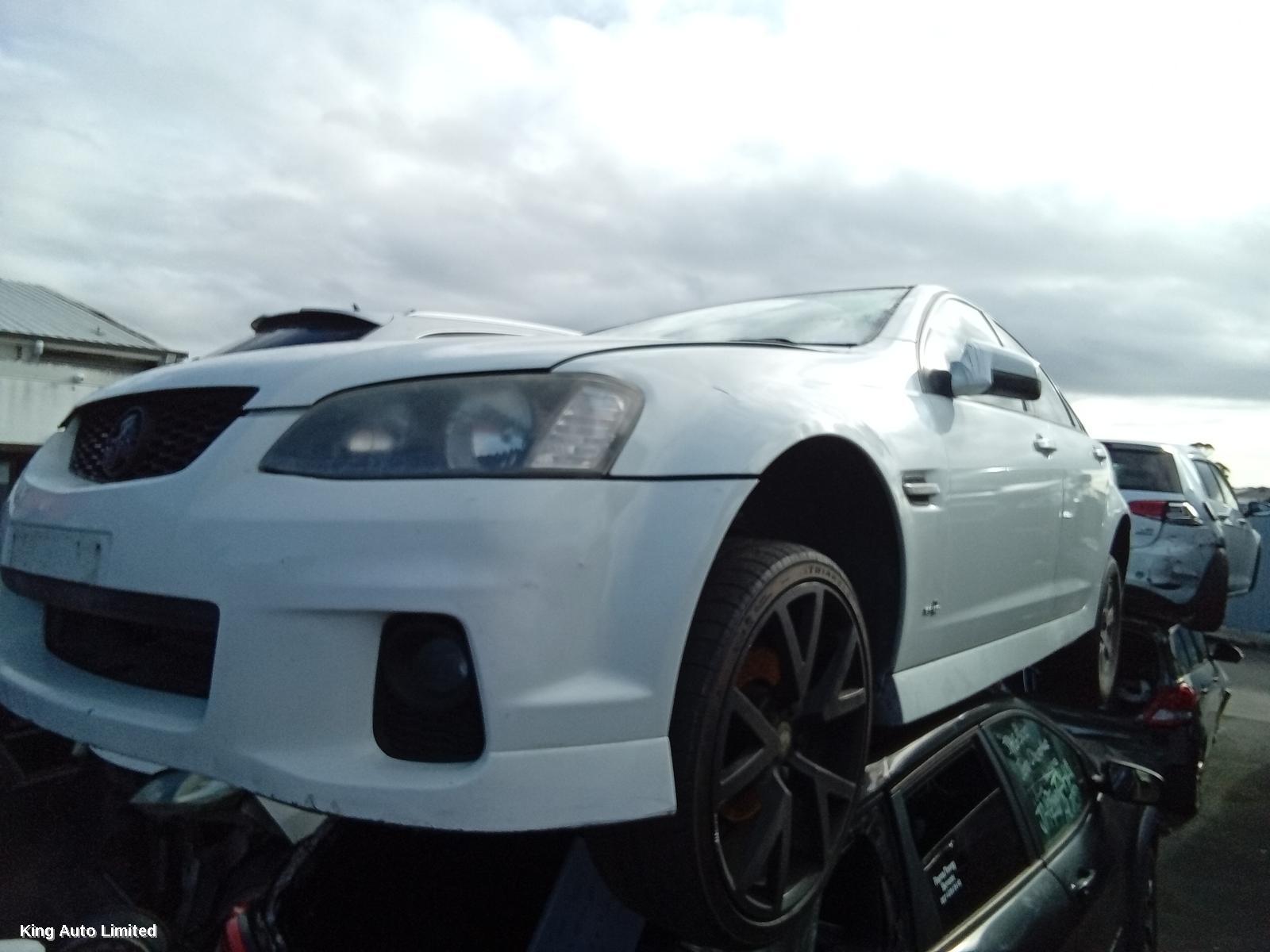 HOLDEN COMMODORE 2010 Left Rear Door/Sliding thumbnail 1