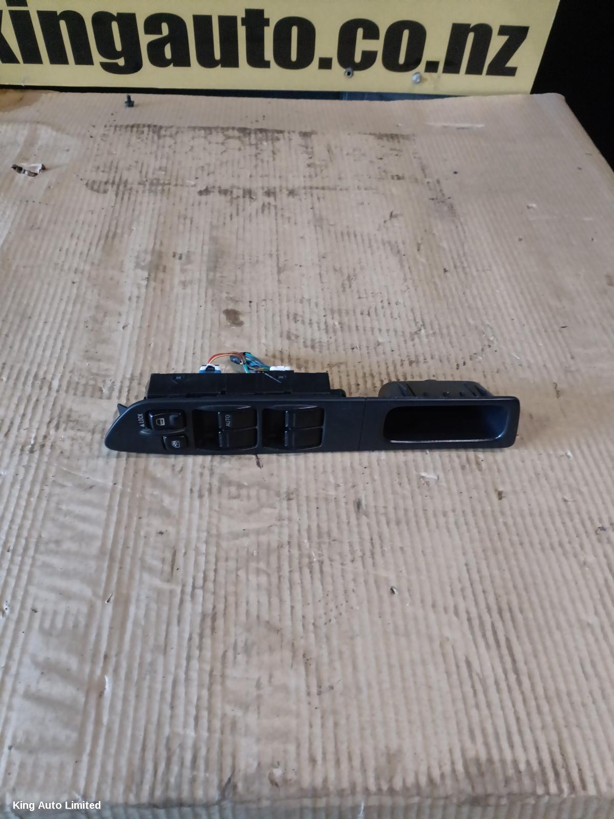 Subaru IMPREZA 2004 Pwr Dr Wind Switch thumbnail 1