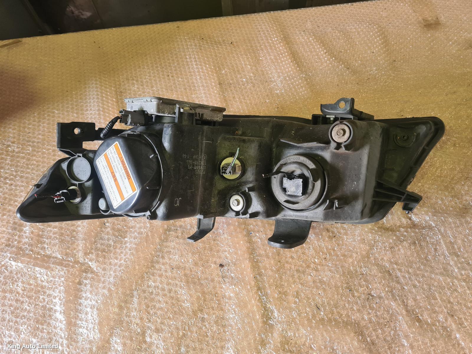 Honda ACCORD 2004 Right Headlamp thumbnail 3