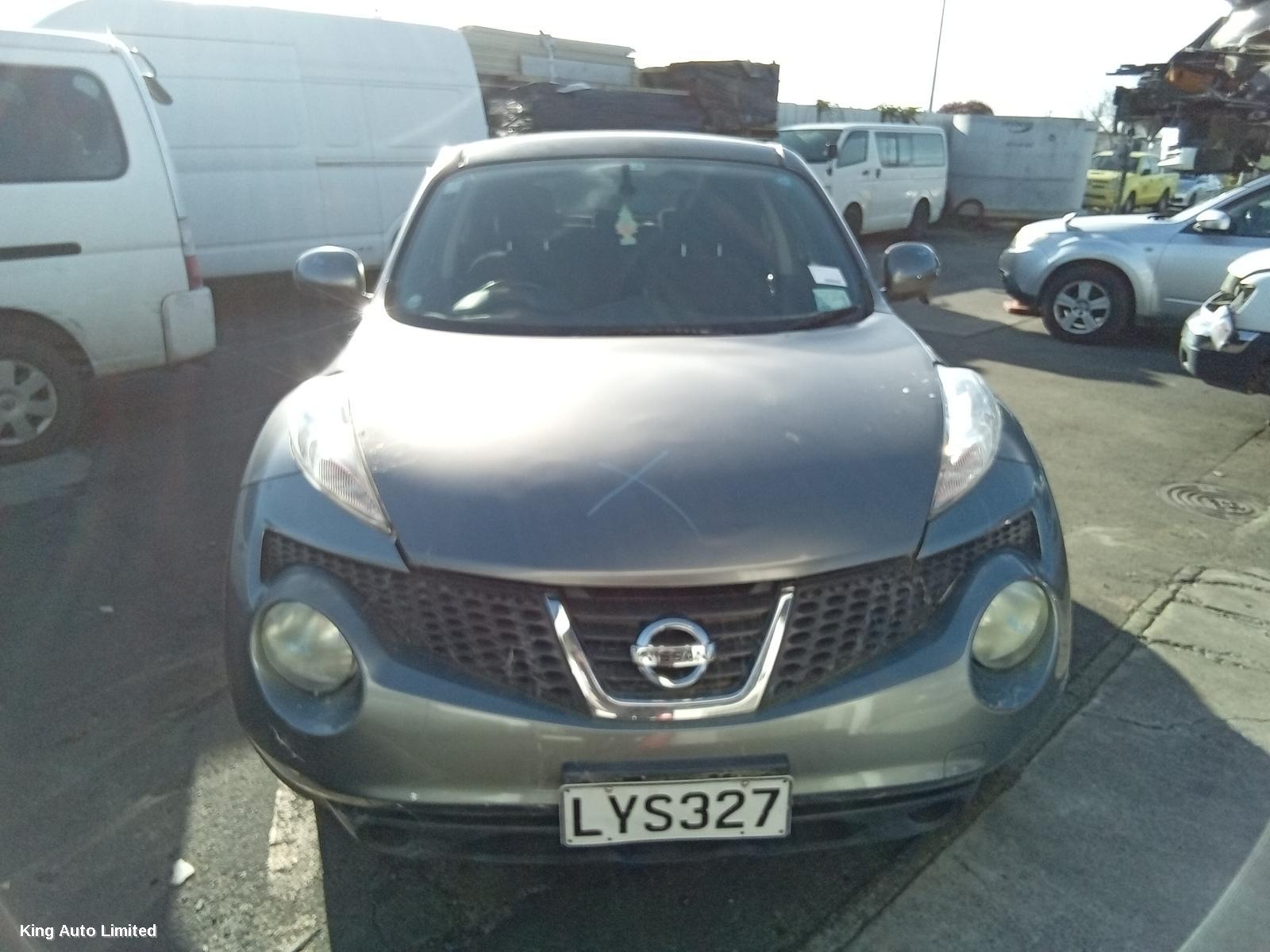 NISSAN JUKE 2011 RIGHT_REAR_DOOR_SLIDING thumbnail 1
