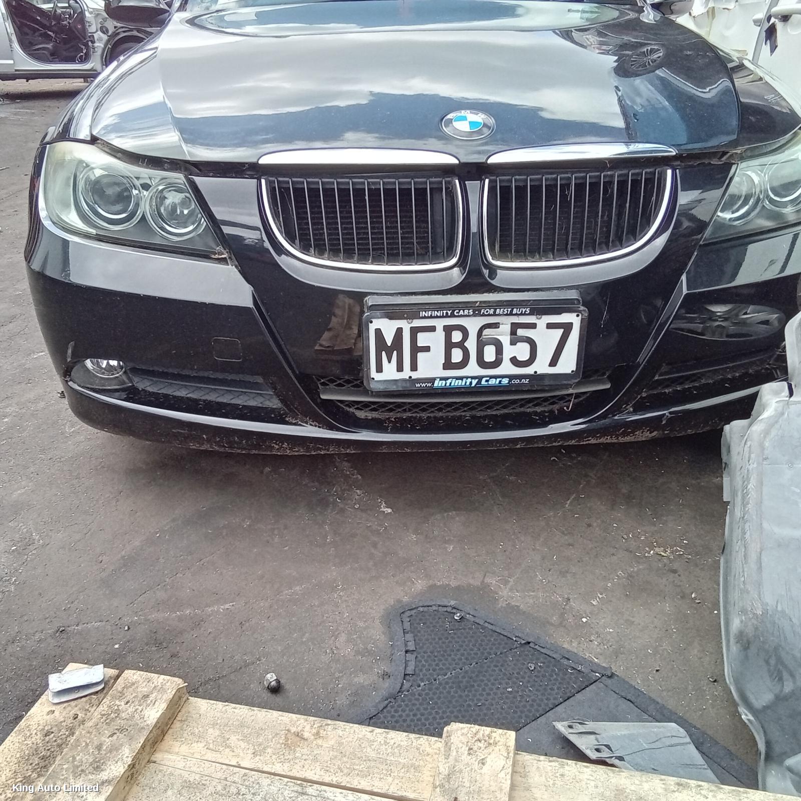 BMW 3 SERIES 2008 Right Taillight thumbnail 2