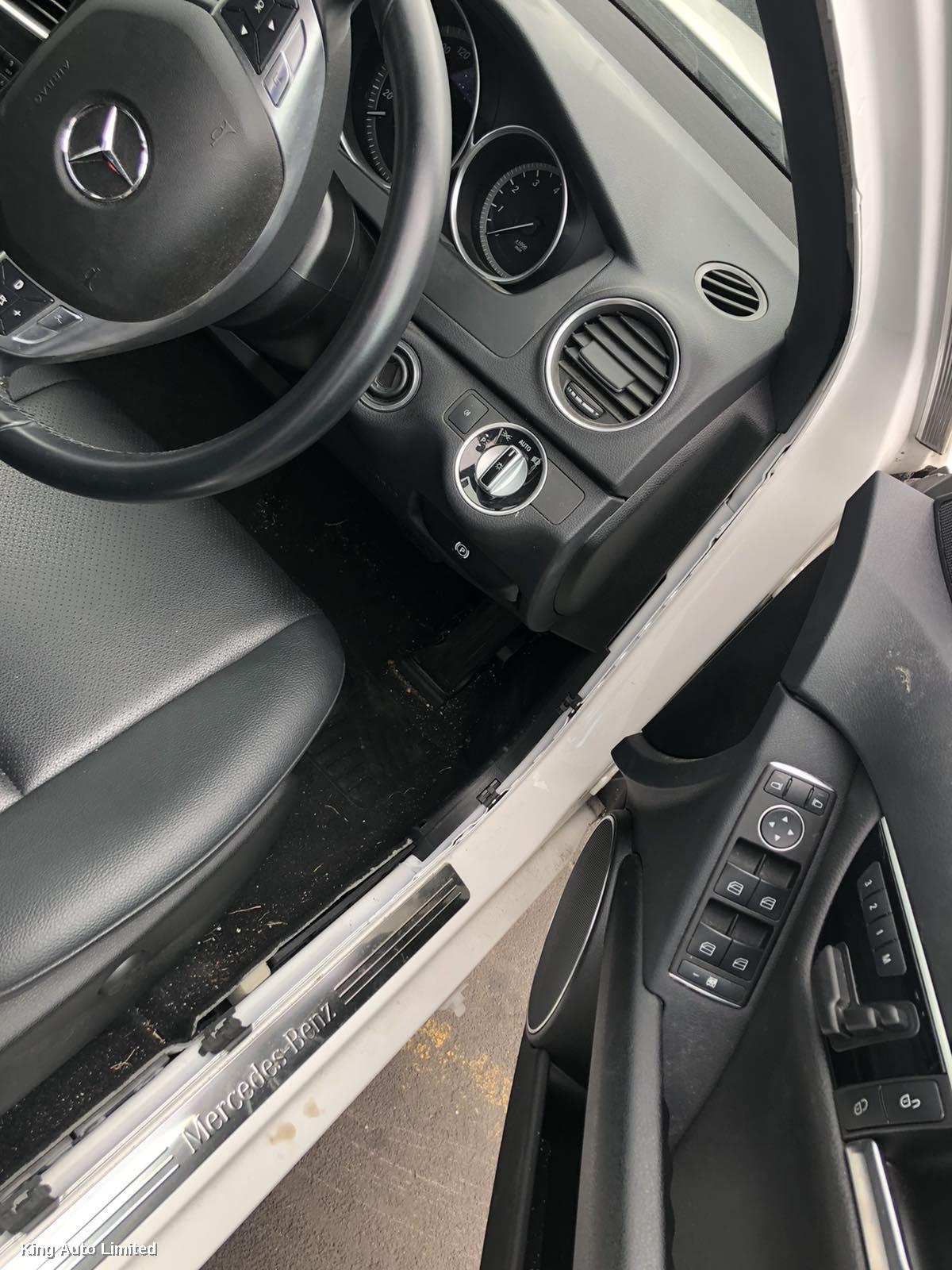 Mercedes-Benz C CLASS 2014 Right Indicator/Fog/Side thumbnail 2