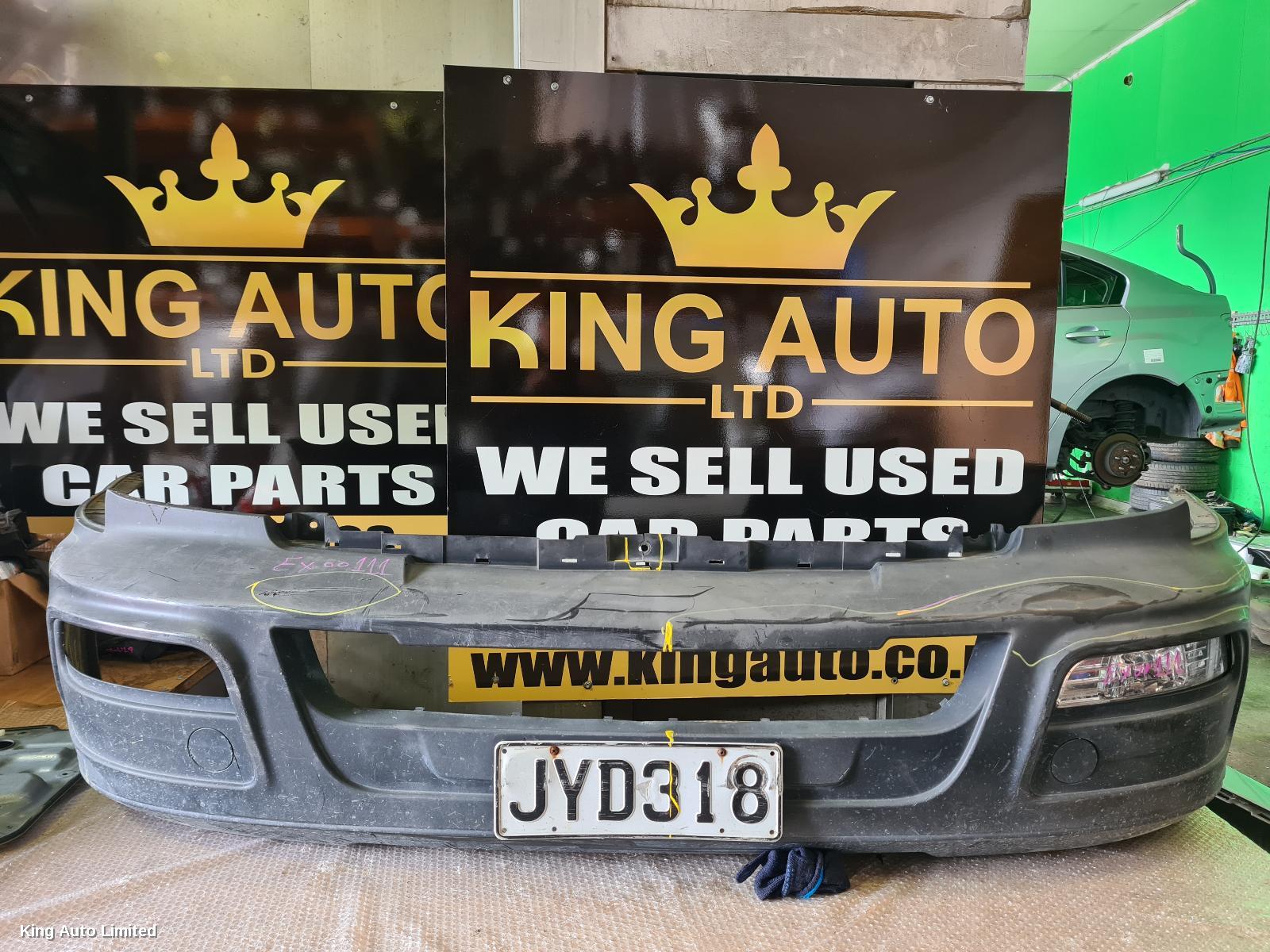 LDV V80 2016 Front Bumper thumbnail 1