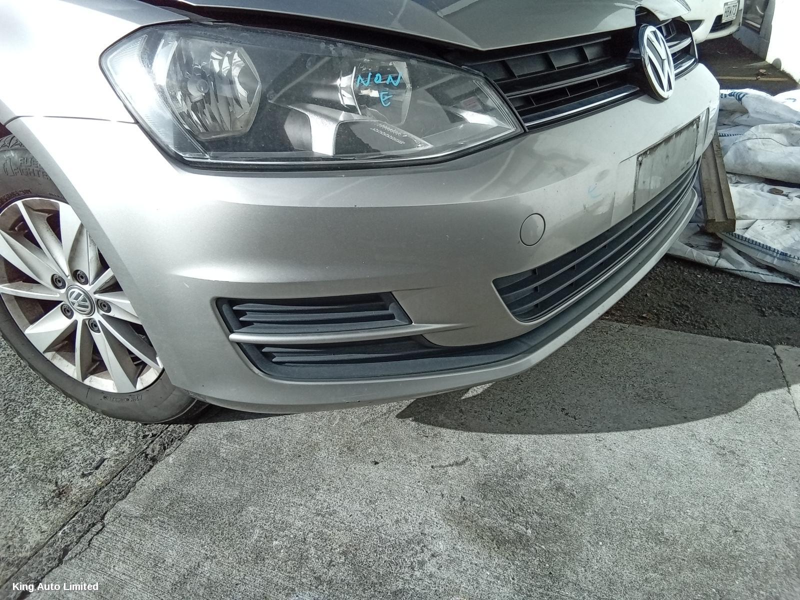 Volkswagen GOLF 2014 Left Taillight thumbnail 3