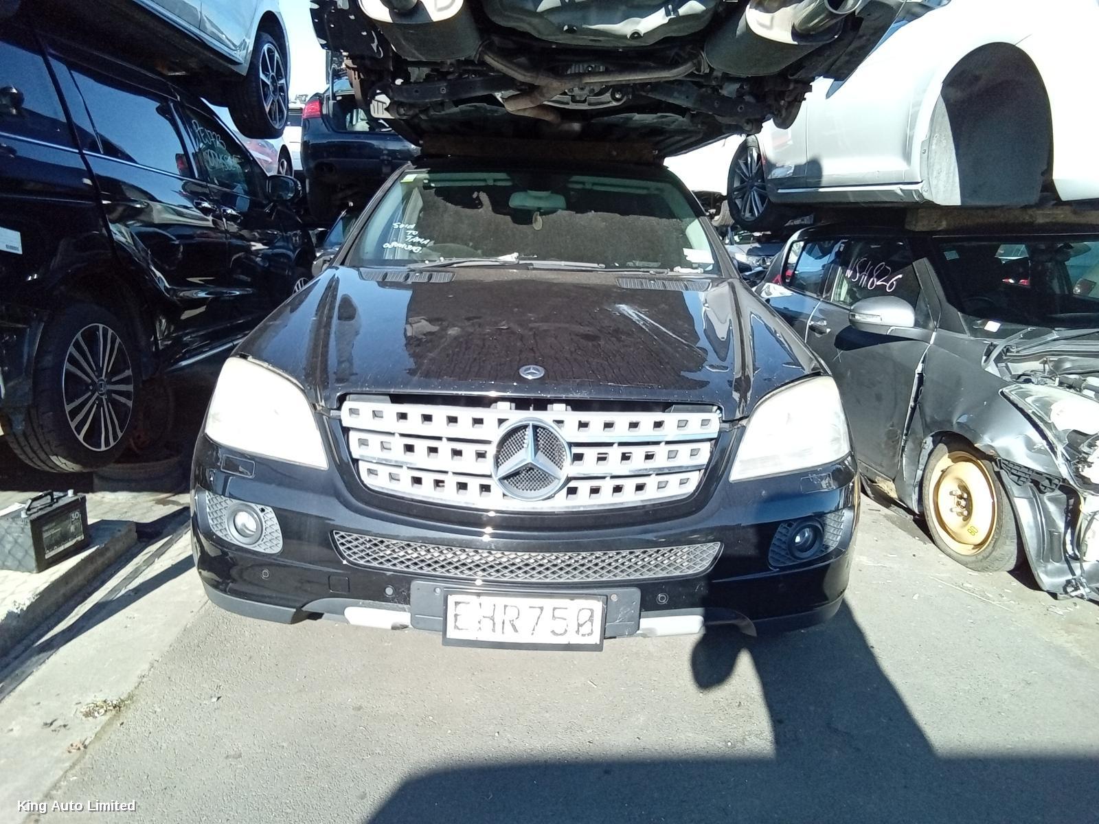 MERCEDES M CLASS 2008 Left Headlamp thumbnail 1
