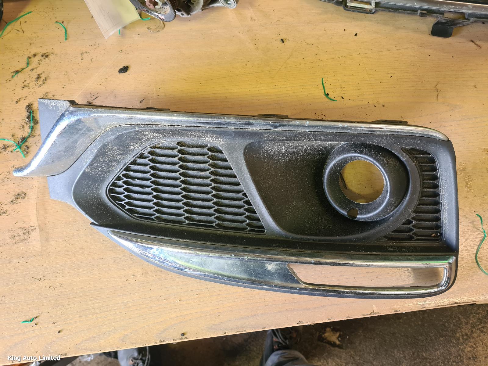 HOLDEN CRUZE 2015 Grille thumbnail 1