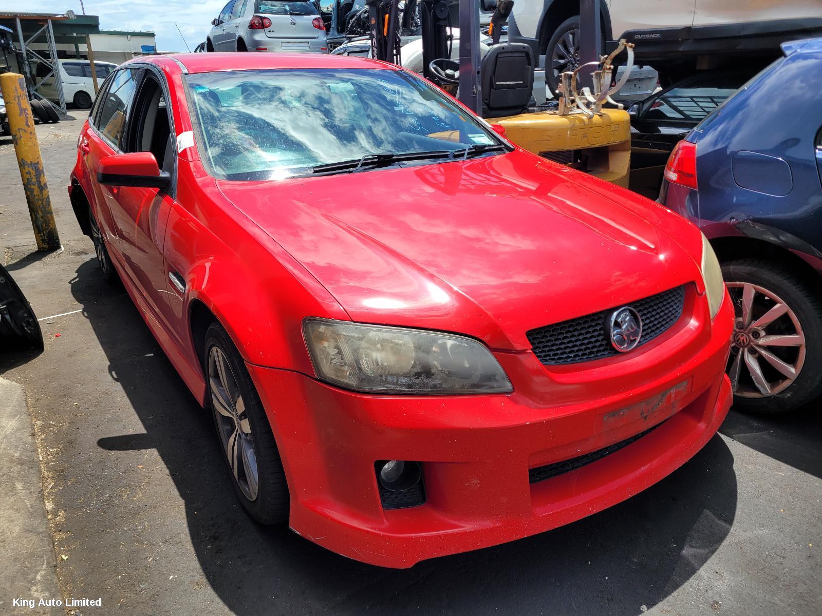 HOLDEN COMMODORE 2009 Left Guard thumbnail 1