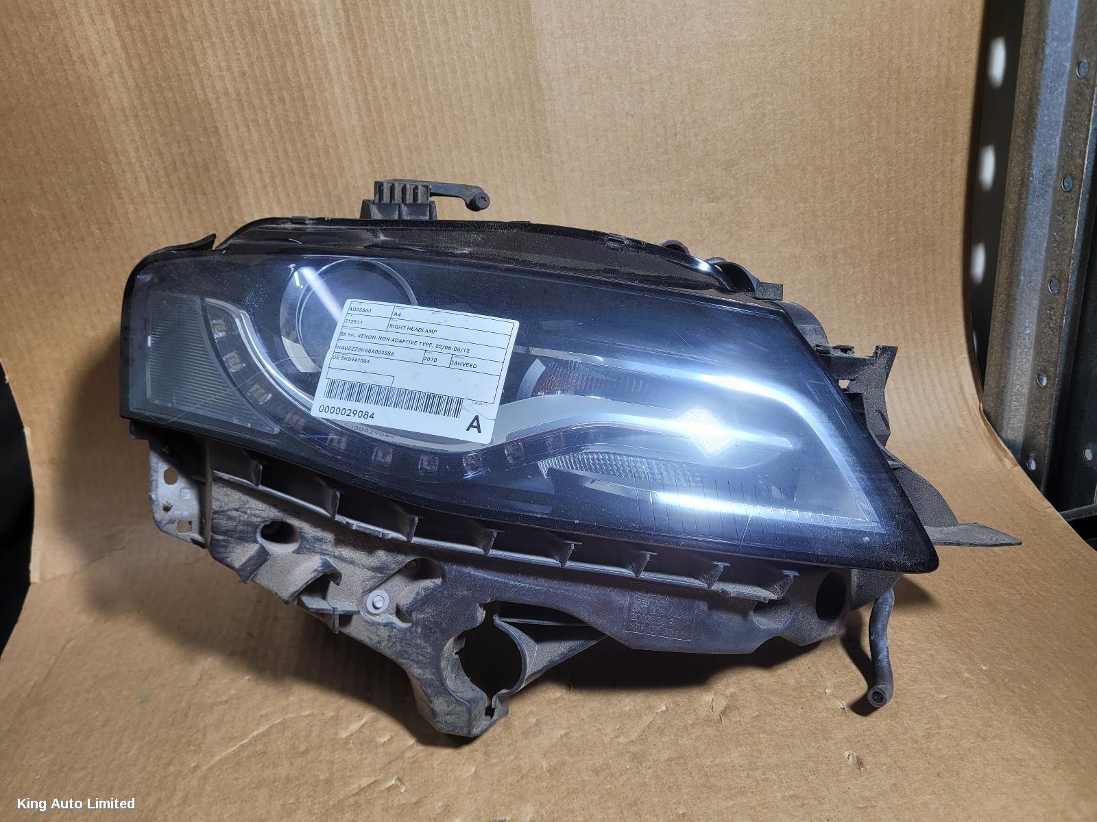 Audi A4 2010 Right Headlamp thumbnail 1