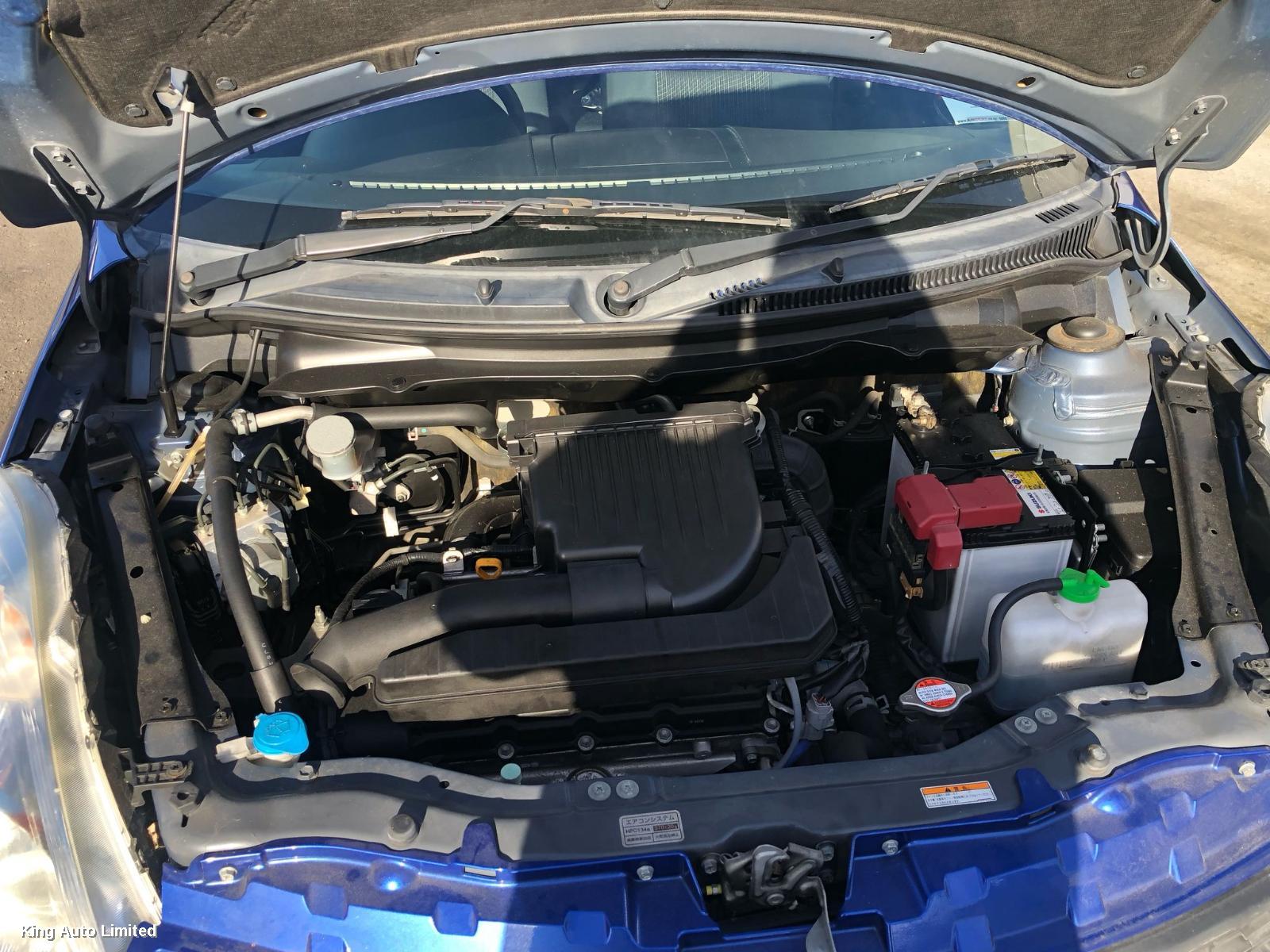 SUZUKI SWIFT 2015 Left Guard thumbnail 1