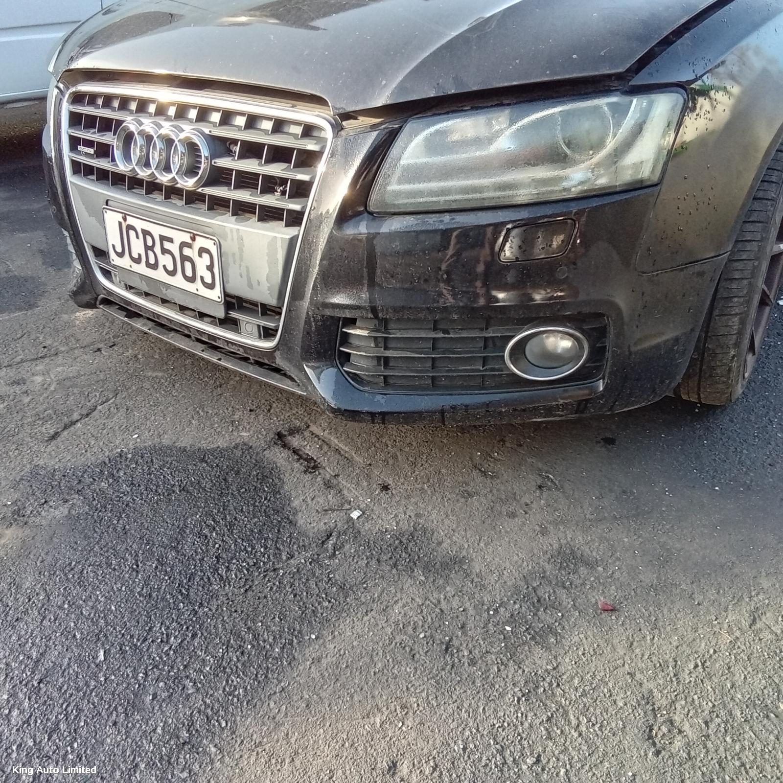 Audi A5 2010 Left Front Hub Assembly thumbnail 3