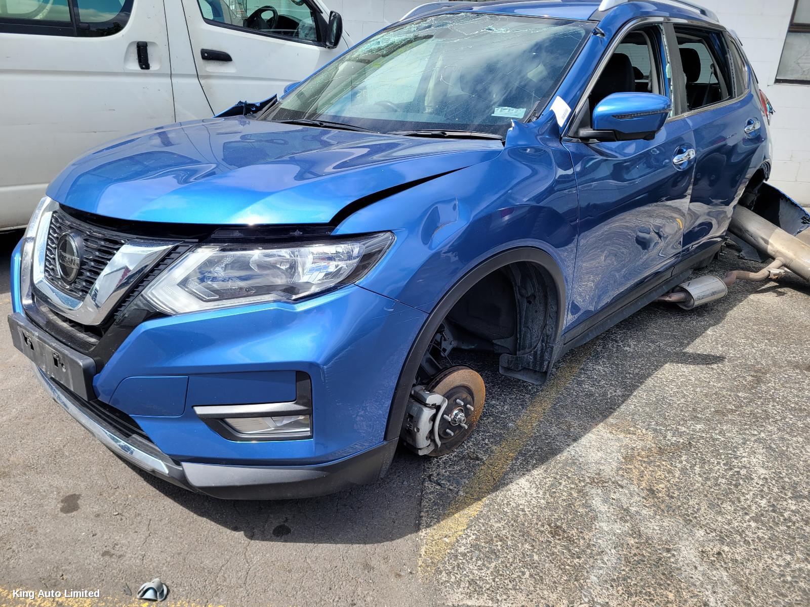 Nissan XTRAIL 2021 Overflow Bottle thumbnail 3