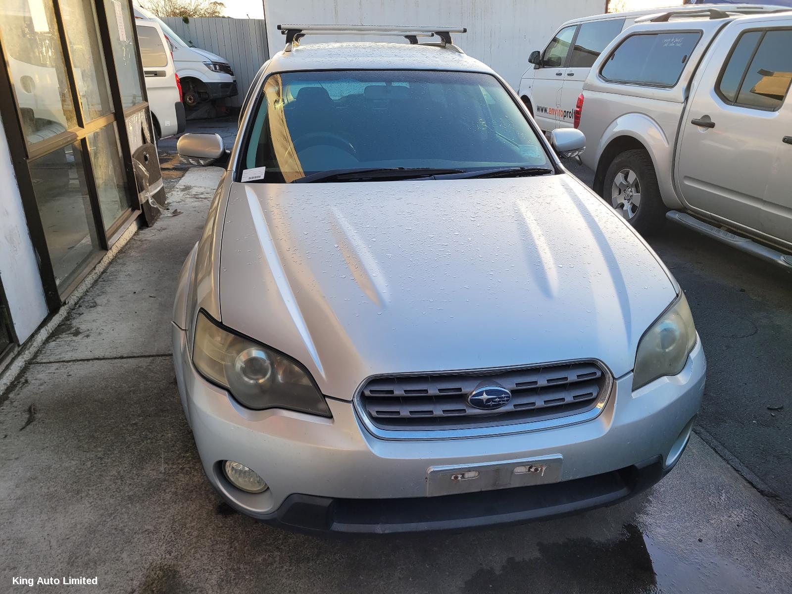 Subaru OUTBACK 2004 Body/Door Mould thumbnail 1