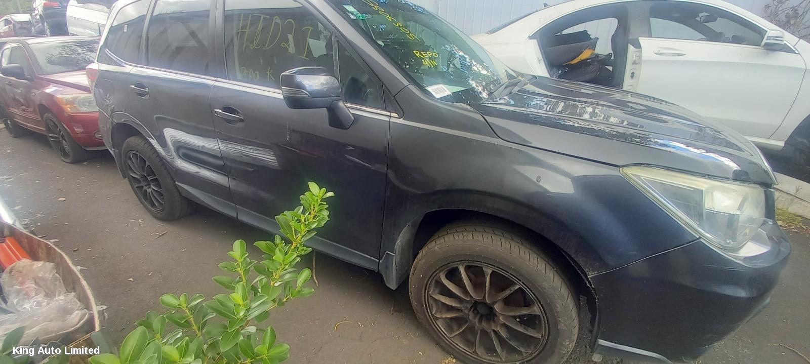 Subaru FORESTER 2014 Front Bumper thumbnail 1