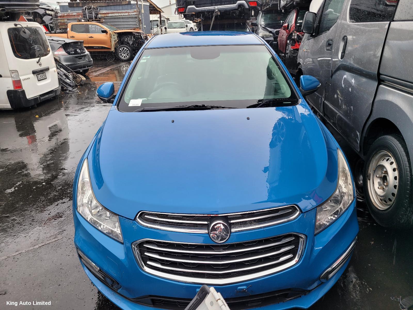 HOLDEN CRUZE 2016 Left Guard thumbnail 1