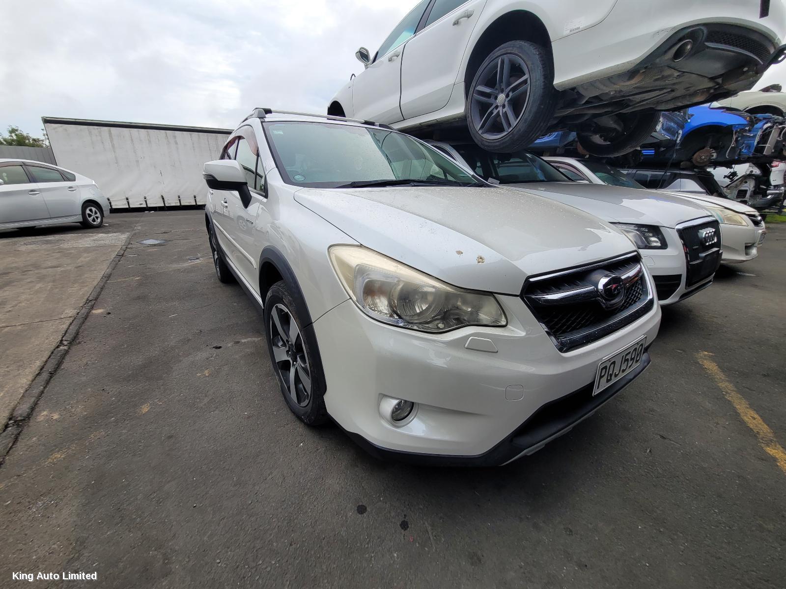 SUBARU XV 2013 Carpet thumbnail 1