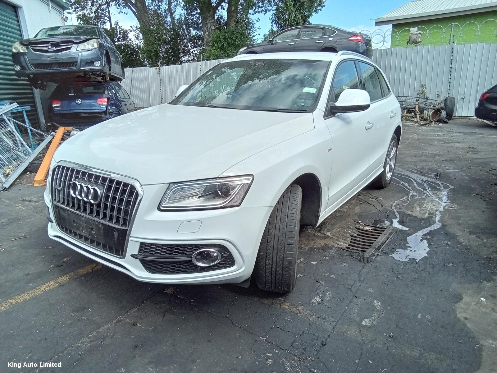 Audi Q5 2014 Left Door Mirror thumbnail 2