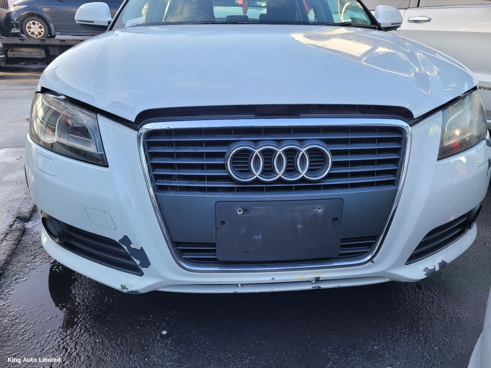 AUDI A3 2009 Left Headlamp thumbnail 2
