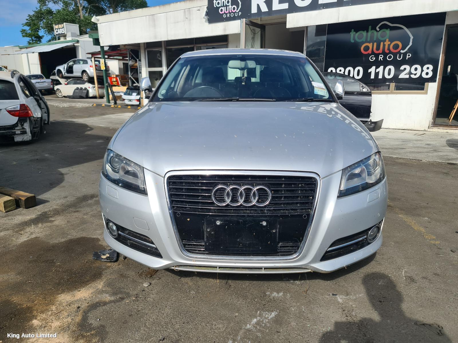 Audi A3 2010 Right Front Door thumbnail 1