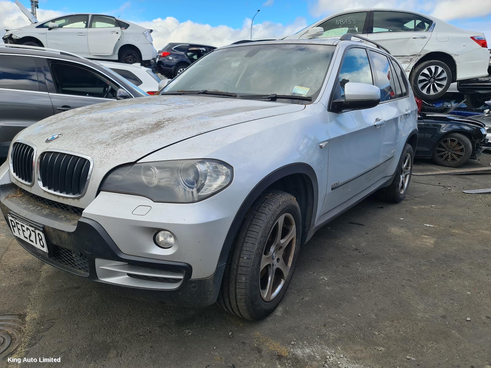 BMW X5 2007 Right Headlamp thumbnail 2