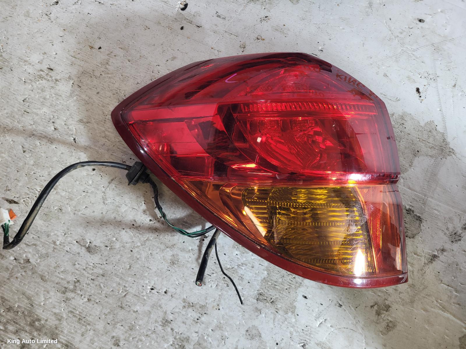 Subaru LIBERTY 2005 Right Taillight thumbnail 1