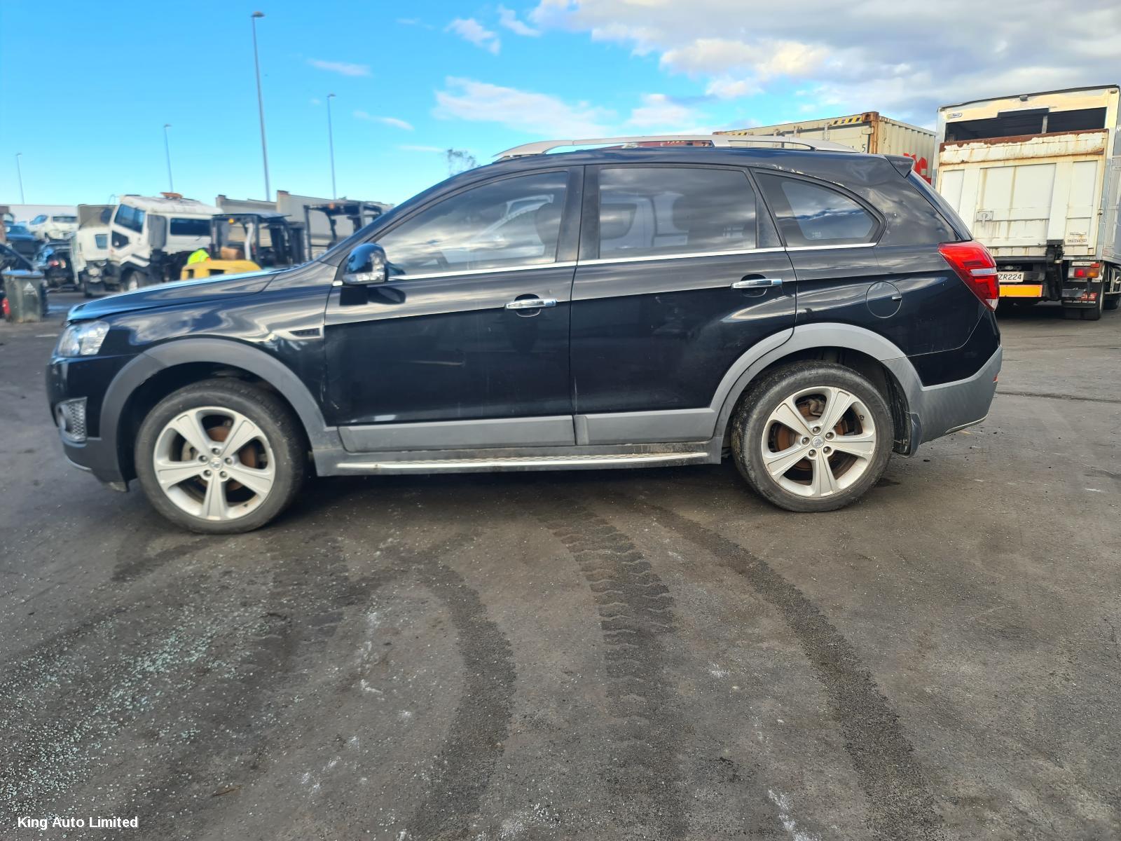 Holden CAPTIVA 2014 Left Rear Hub Assembly thumbnail 3