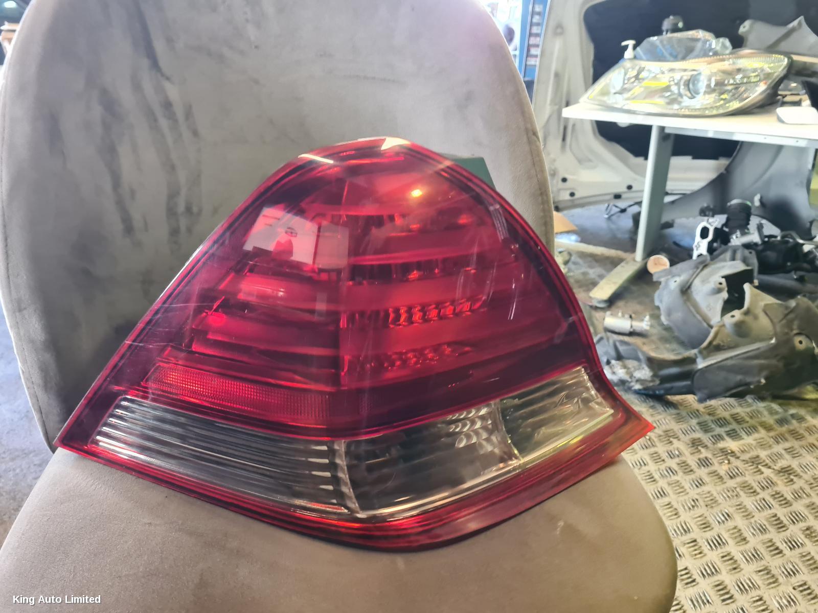 Honda ODYSSEY 2005 Left Taillight thumbnail 1