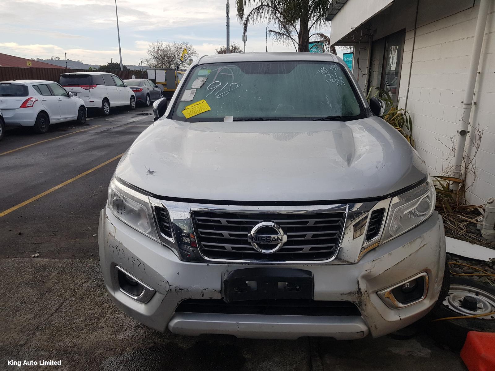 Nissan - Nissan NAVARA 2018 Interior Mirror