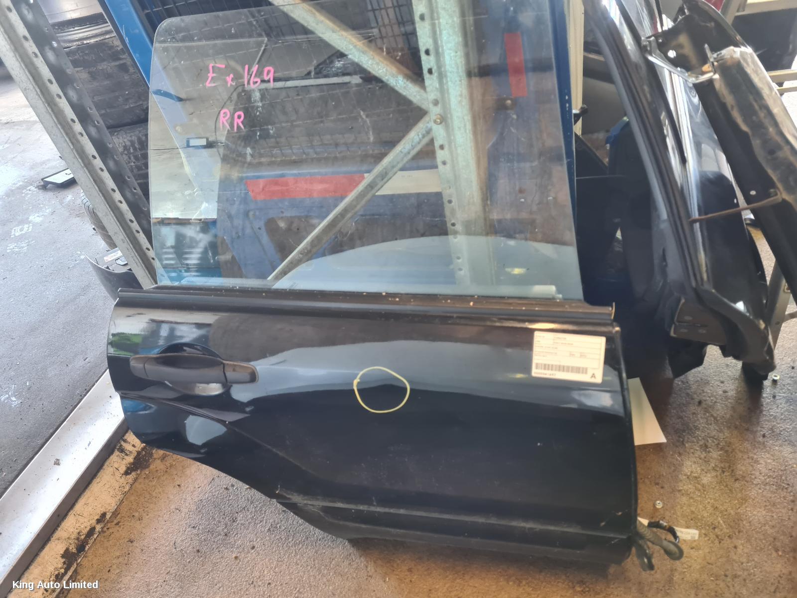 SUBARU FORESTER 2003 RIGHT_REAR_DOOR_SLIDING thumbnail 1