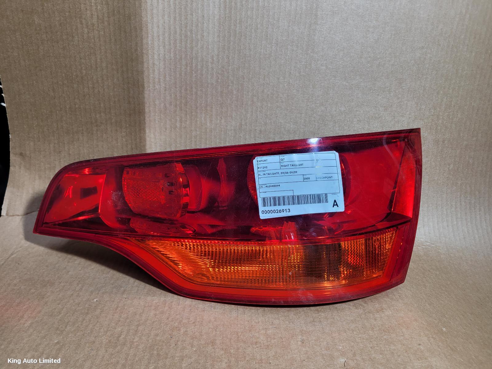 Audi Q7 2008 Right Taillight thumbnail 1