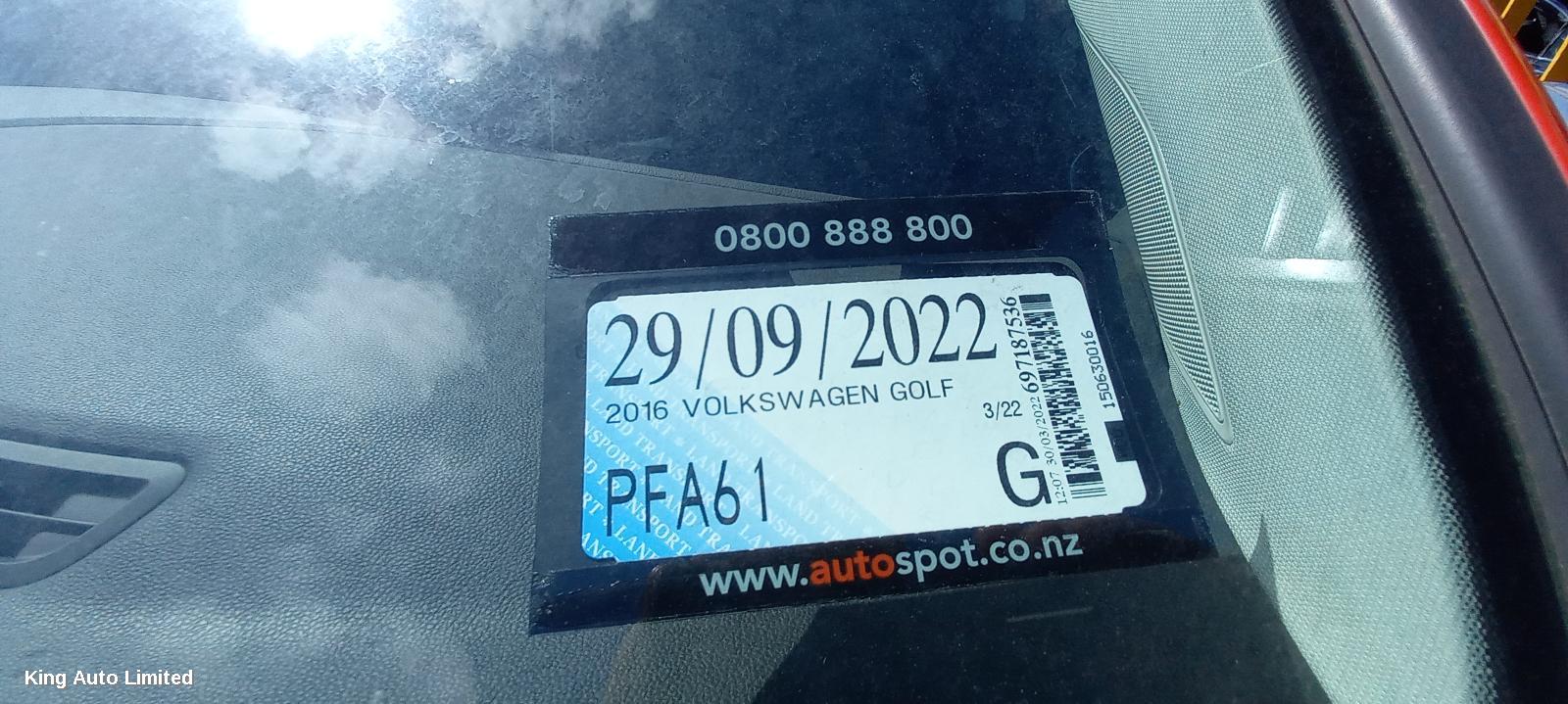 VOLKSWAGEN GOLF 2016 Right Front Window Reg/Motor thumbnail 1