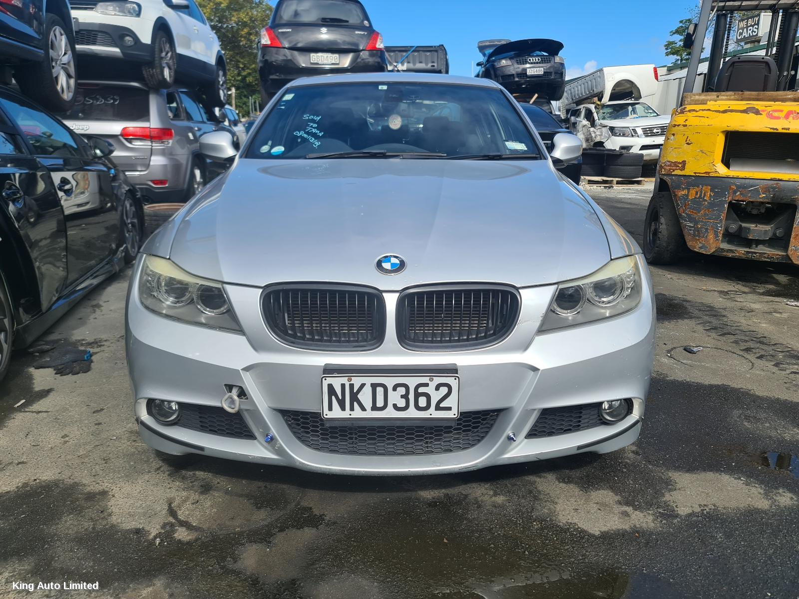 BMW 3 SERIES 2011 Alternator thumbnail 1