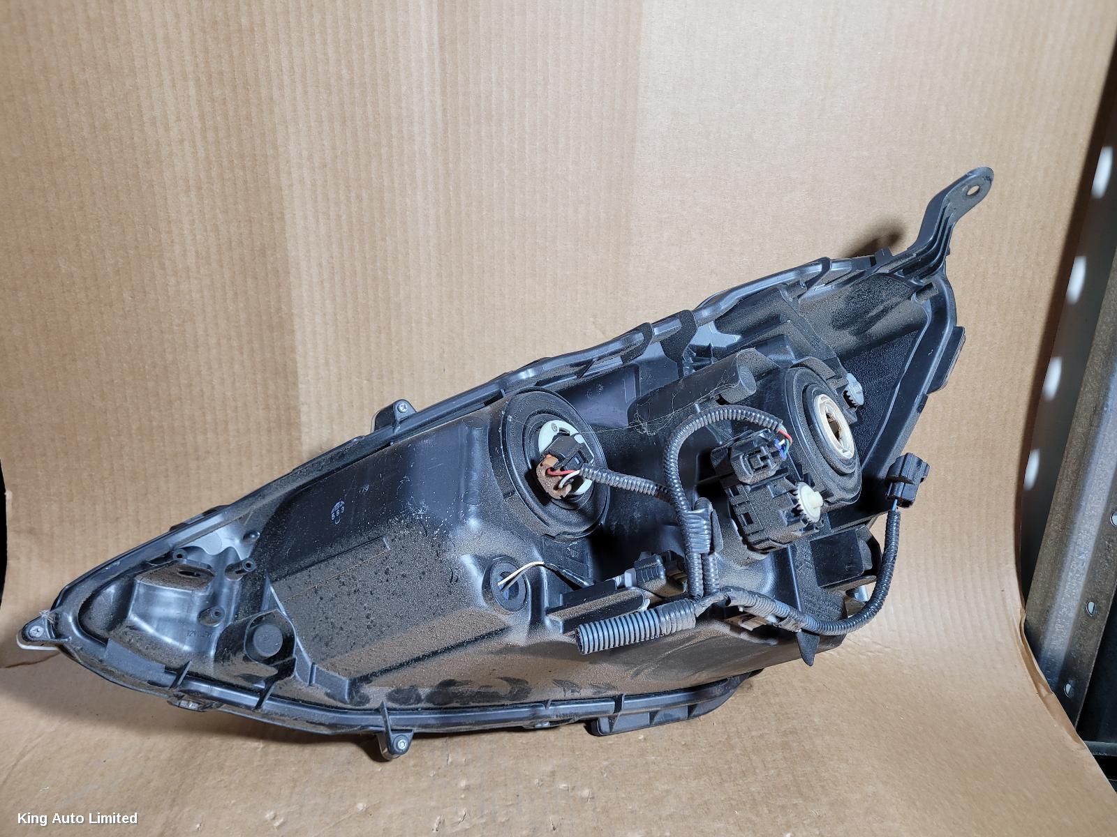Toyota PRIUS 2015 Right Headlamp thumbnail 3