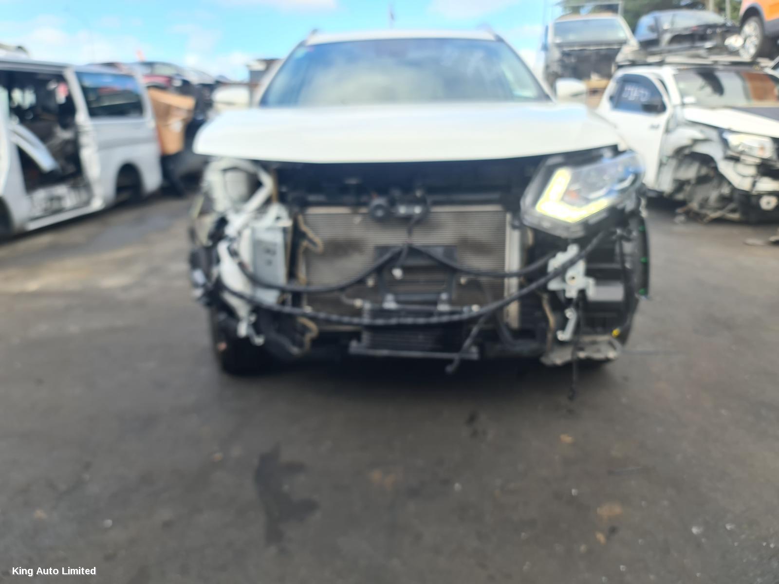 Azraa - Nissan XTRAIL 2020 Pwr Dr Wind Switch