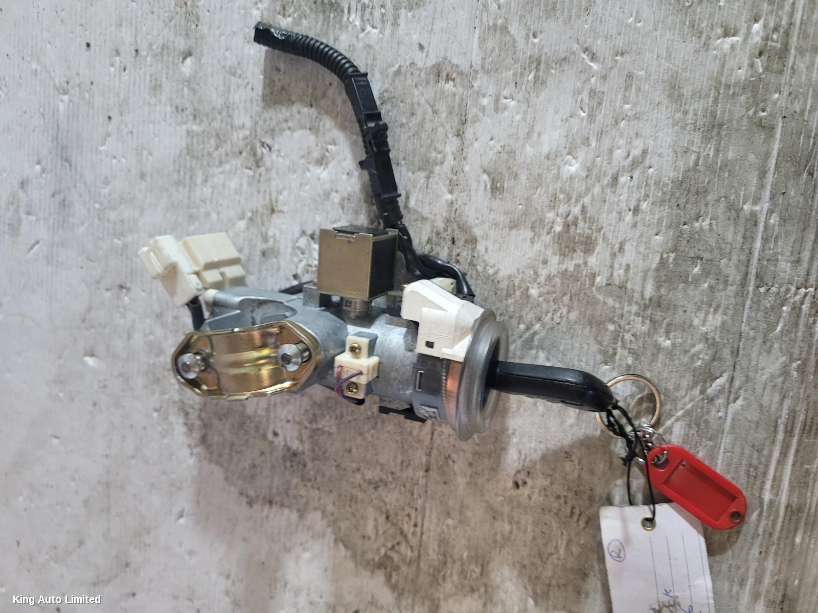 Subaru OUTBACK 2004 Ignition W/ Key thumbnail 1