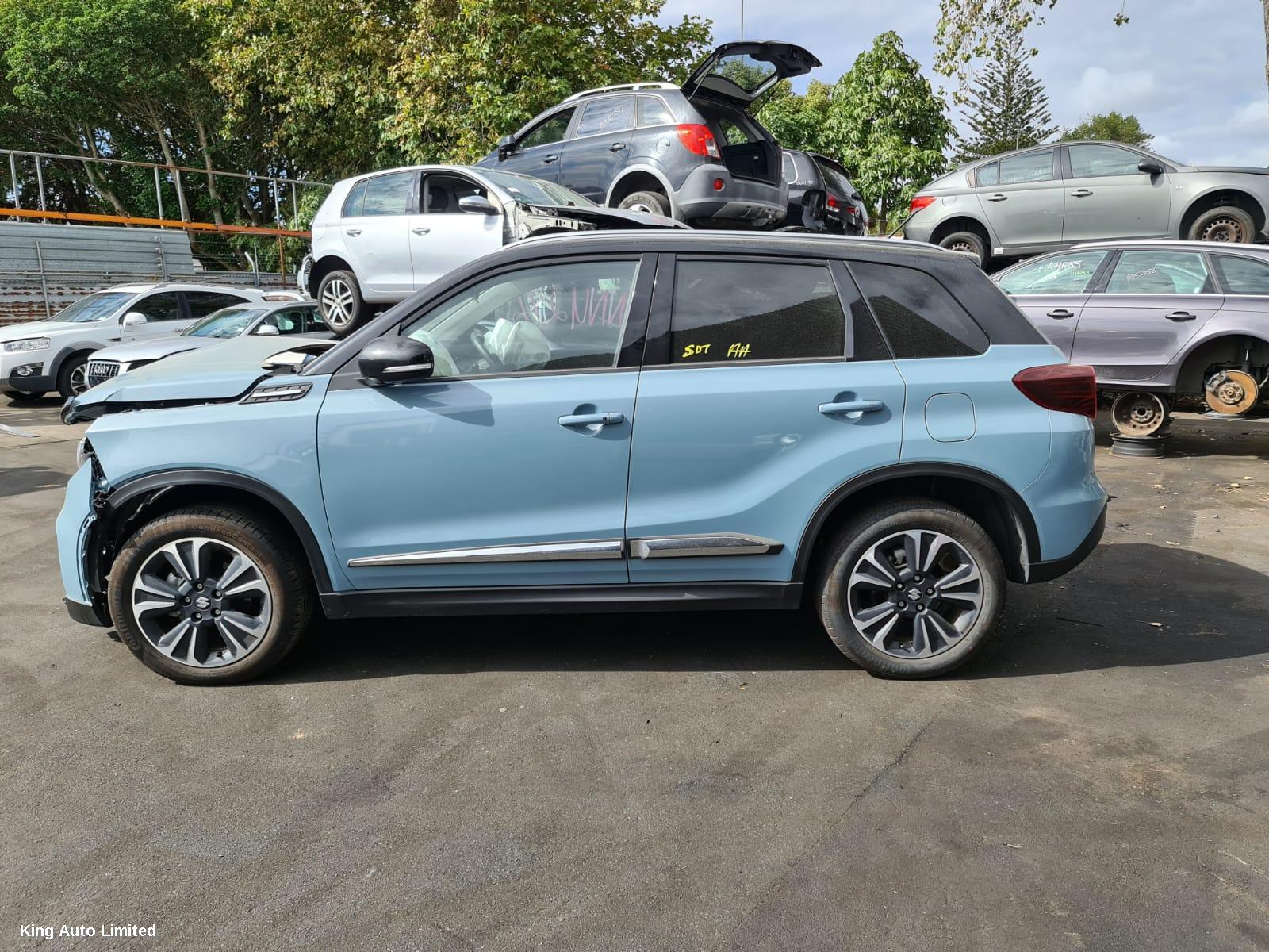 Suzuki VITARA 2021 Rear/Tailgate Glass thumbnail 3
